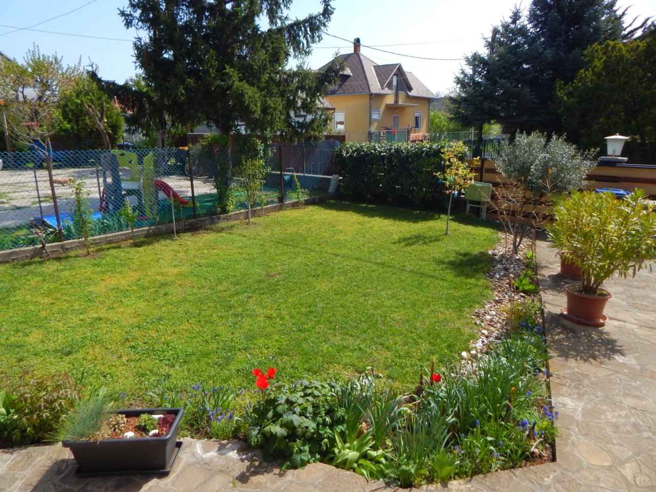 (AAA) Doppelhaushälfte in ruhiger Wohngegend (HGY1464)