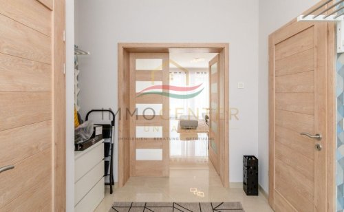 (AAA) Neu erbautes, exklusives Einfamilienhaus (33714)