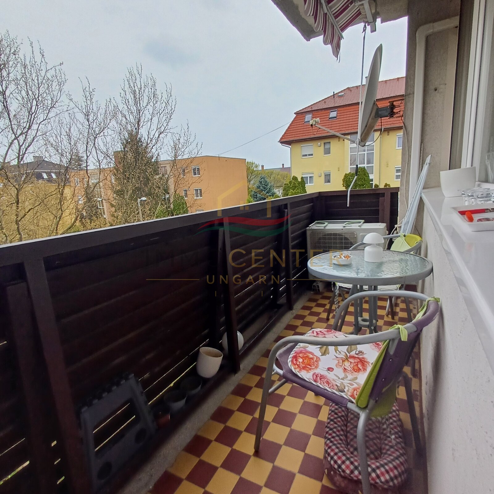 (ABA) Renovierte 3-Zimmer-Wohnung mit Balkon in bester Lage