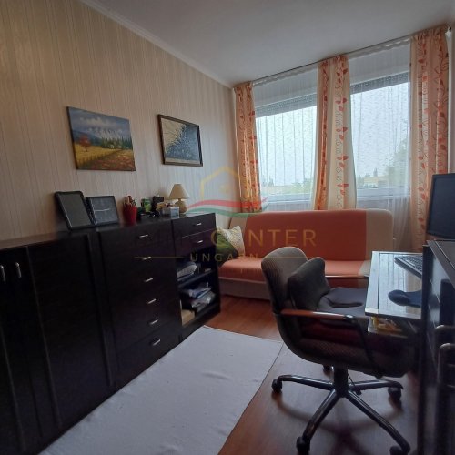 (ABA) Renovierte 3-Zimmer-Wohnung mit Balkon in bester Lage (KE10)