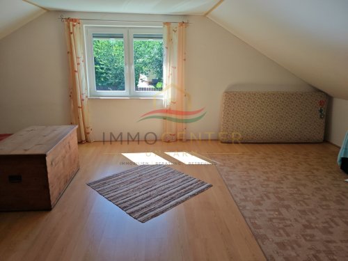 (BAA) Perfektes Zweifamilienhaus in hervorragendem Zustand mit großem Grundstück / Wald ideal für Selbstversorger (CM081-2)