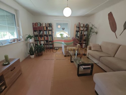 (BAA) Perfektes Zweifamilienhaus in hervorragendem Zustand mit großem Grundstück / Wald ideal für Selbstversorger (CM081-2)