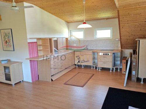 (BAA) Perfektes Zweifamilienhaus in hervorragendem Zustand mit großem Grundstück / Wald ideal für Selbstversorger (CM081-2)