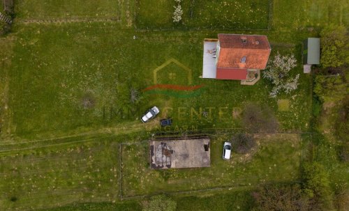 (AAA) Einfamilienhaus oberhalb von Héviz in ruhiger Weinberg-Lage (33897)