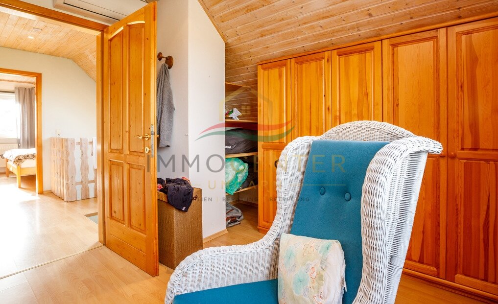 (AAA) Einfamilienhaus oberhalb von Héviz in ruhiger Weinberg-Lage (33897)