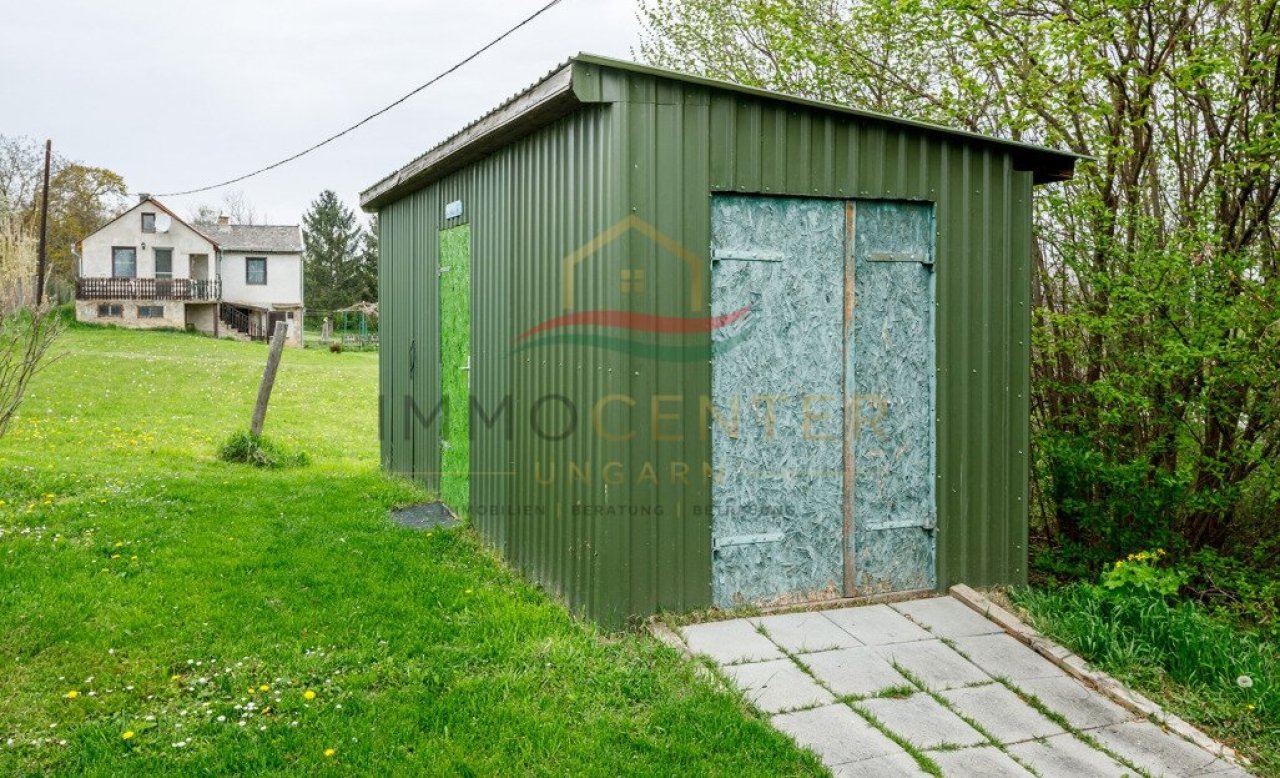 (AAA) Einfamilienhaus oberhalb von Héviz in ruhiger Weinberg-Lage (33897)