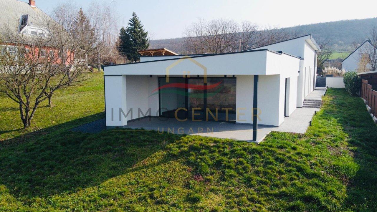 (AAA) Traumhaus mit Panoramablick nahe Hévíz und dem Balaton (PB2450)
