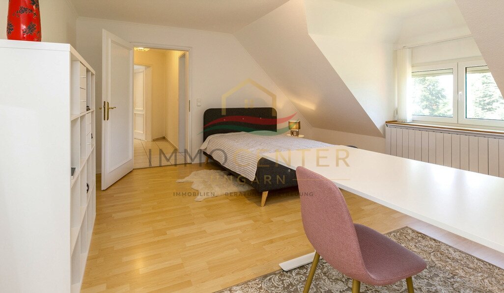 (AAA) Exklusives Einfamilienhaus – Wo Natur und exklusiver Wohnkomfort aufeinandertreffen (33445)