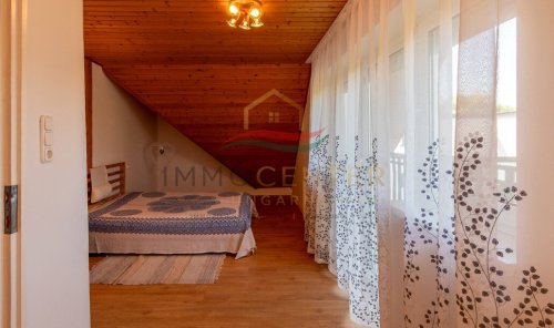 (AAA) Hervorragende Gelegenheit– Einfamilienhaus in Seenähe auf einem wunderschön angelegten Grundstück (33695)