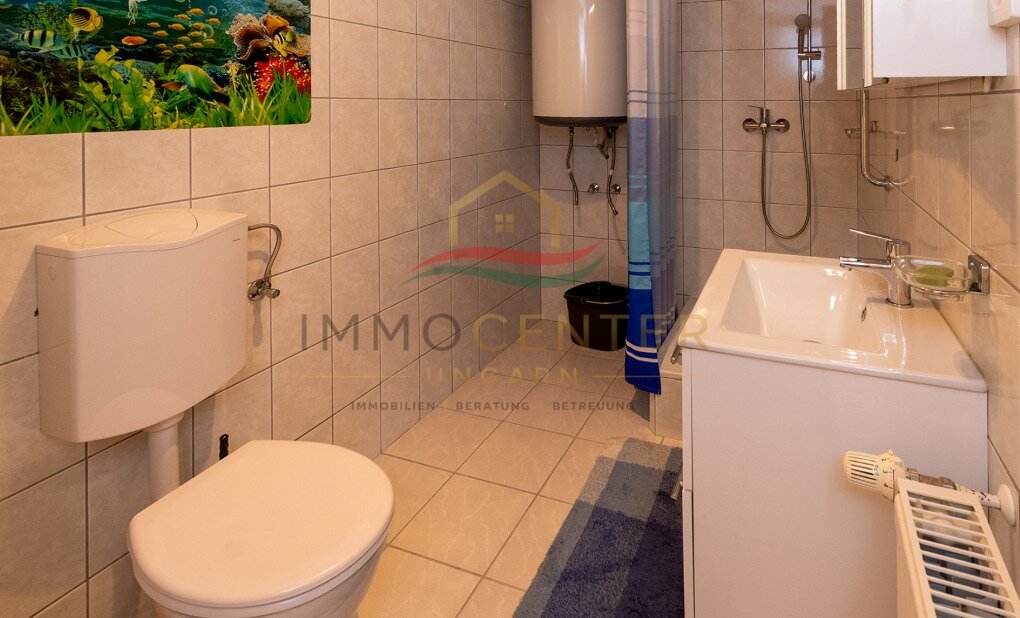 (AAA) Hervorragende Gelegenheit– Einfamilienhaus in Seenähe auf einem wunderschön angelegten Grundstück (33695)