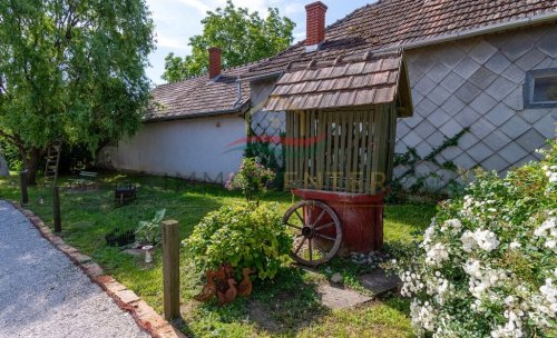 (AAA) Gepflegtes Landhaus in gutem Zustand und ruhiger Umgebung (33908)