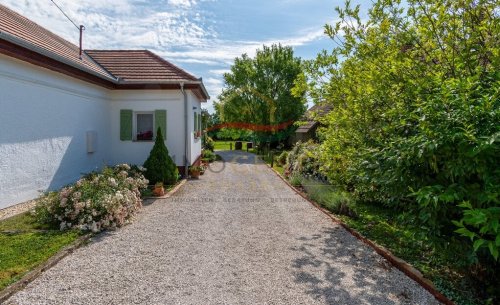 (AAA) Gepflegtes Landhaus in gutem Zustand und ruhiger Umgebung (33908)