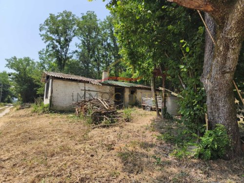 (BCA) Sanierungsbedürftiges Haus in Alleinlage (KK0703)