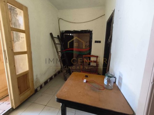 (BCA) Sanierungsbedürftiges Haus in Alleinlage (KK0703)