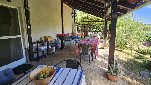 (AAA) Freistehendes Mehrgenerationenhaus in sehr guter Qualität (CM1128)