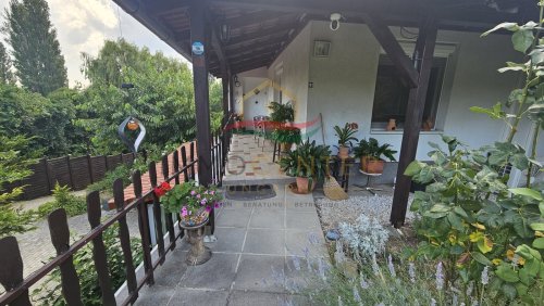 (AAA) Freistehendes Mehrgenerationenhaus in sehr guter Qualität (CM1128)