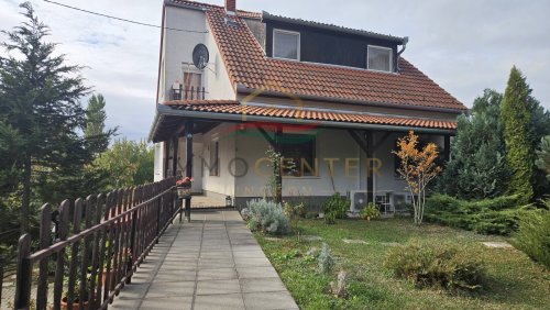 (AAA) Freistehendes Mehrgenerationenhaus in sehr guter Qualität (CM1128)