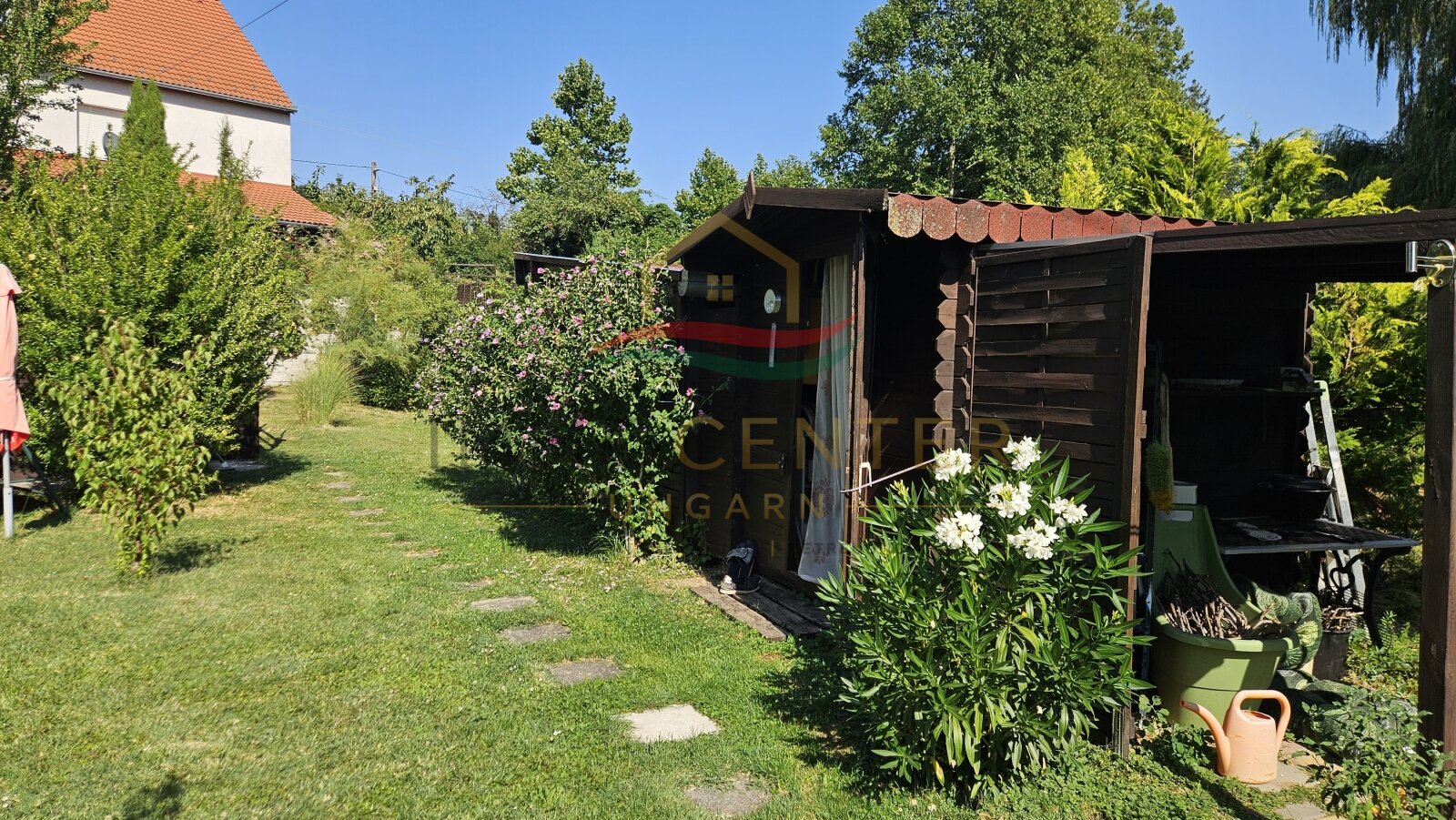 (AAA) Freistehendes Mehrgenerationenhaus in sehr guter Qualität (CM1128)