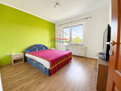 (AAA) Renoviertes Schmuckstück für 3 Parteien am Nordufer des Balaton (FAR5412)