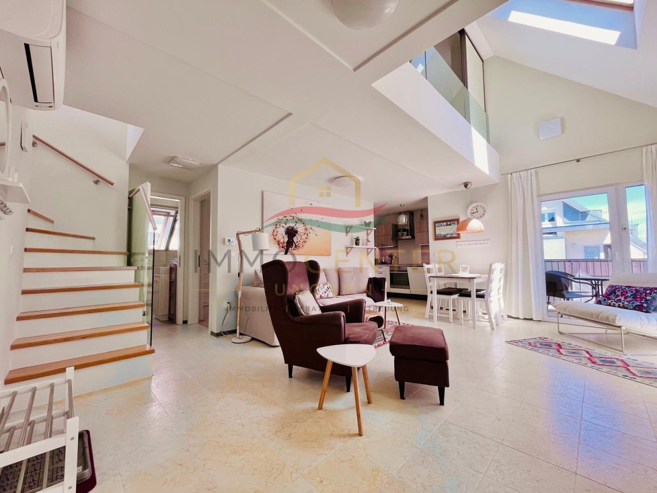 (AAA) Exklusives Galerie-Penthouse im Herzen von Hévíz (PB8797)