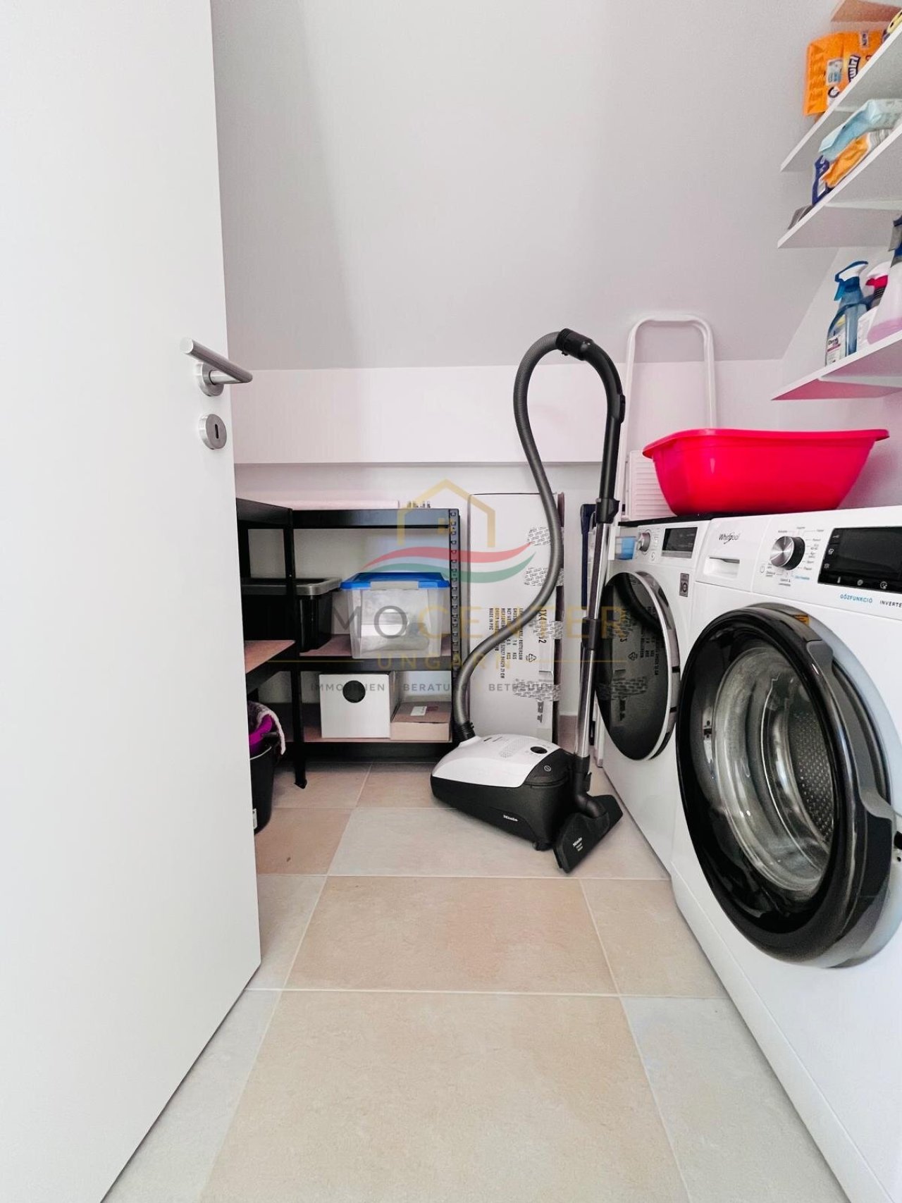 (AAA) Exklusives Galerie-Penthouse im Herzen von Hévíz (PB8797)