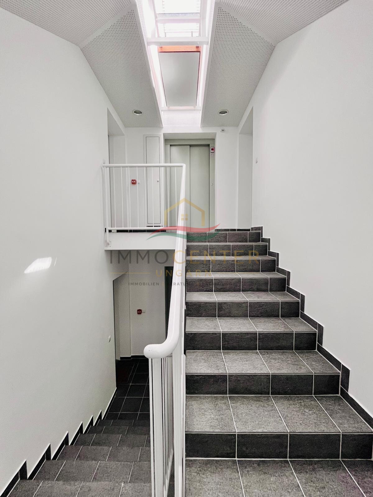 (AAA) Exklusives Galerie-Penthouse im Herzen von Hévíz