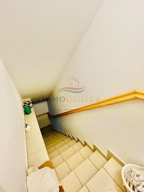 (AAB) Reihenhaus mit idealer Größe im Stadtzentrum von Keszthely (PB3497)