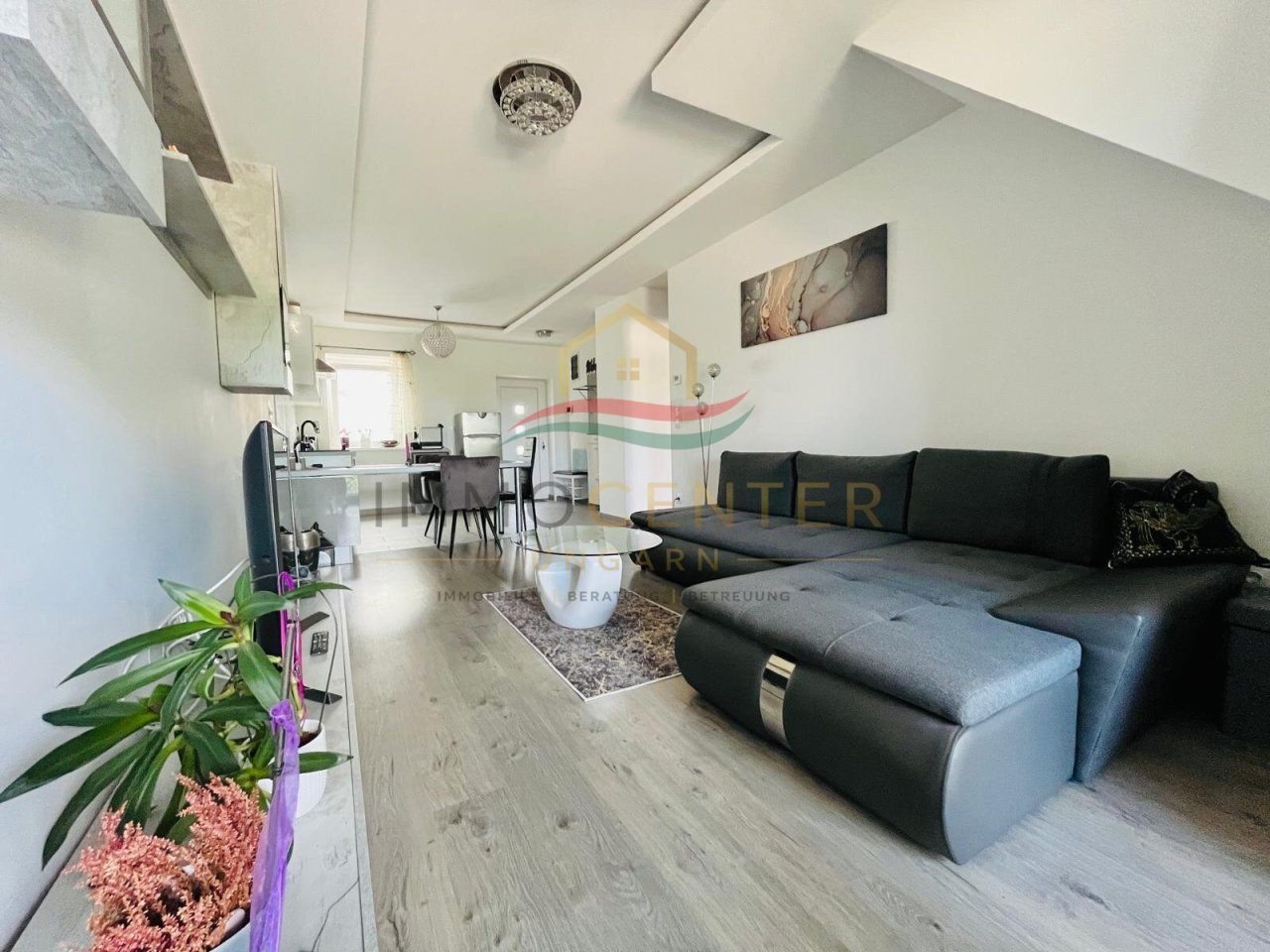 (AAB) Moderne Premium-Wohnung im Zentrum von Keszthely (PB4919)