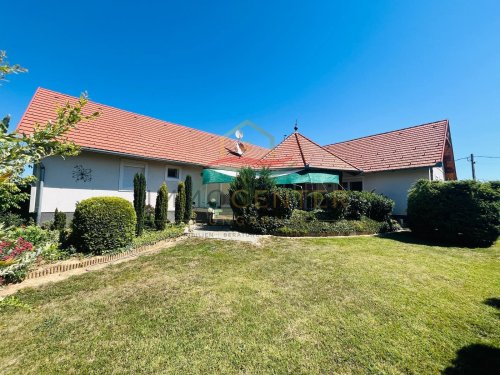 (AAA) Großer Garten, Kamin, Terrasse – hier ist jeder Tag wie Urlaub (PB0782)