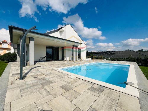 (AAA) Modernes, energieeffizientes Einfamilienhaus mit Pool und hochwertiger Ausstattung (PB3391)