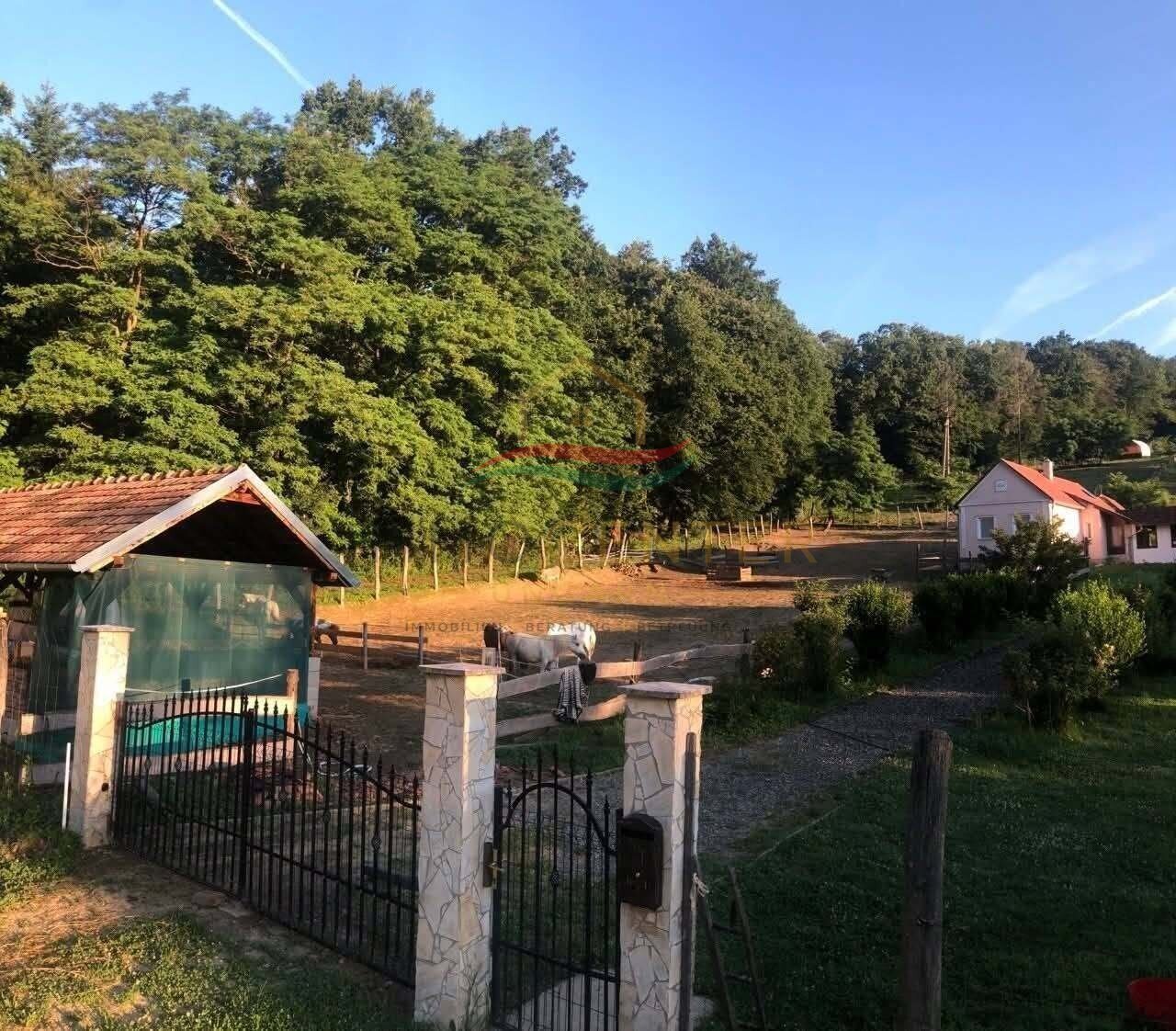 (BAA) Wunderbar ruhige Lage für Tierhaltung ideal (CM0215)