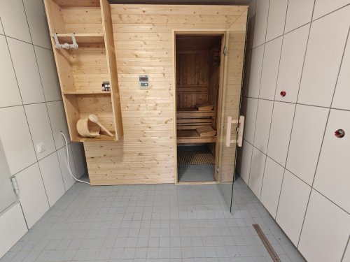 (BAA) Großes Landhaus &amp; Gäste-Apartment (CM301-2)