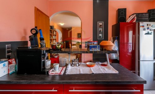 (AAA) Großes Panorama-Familienhaus in ruhiger Lage bei Héviz (33780)