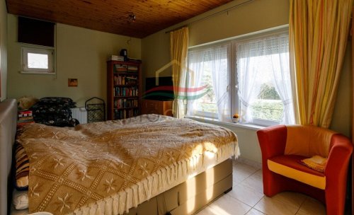 (AAA) Großes Panorama-Familienhaus in ruhiger Lage bei Héviz (33780)