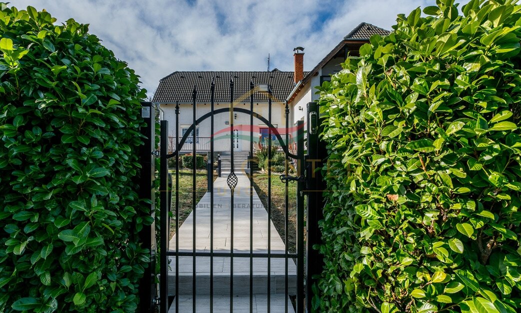 (AAA) Großes Panorama-Familienhaus in ruhiger Lage bei Héviz