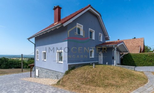(AAA) Einfamilienhaus in einer der schönsten Panoramalagen am Nordufer (33919)