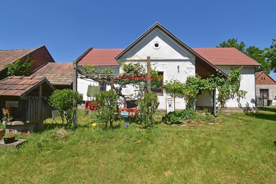 (BBA) Schnäppchen-Bauernhaus in ruhiger Lage für Ökofarm geeignet