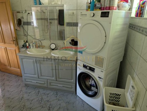 (BAA) Großzügiges Wohnhaus – bezugsfertig, komplett ausgestattet und ideal für Auswanderer (CM1239)
