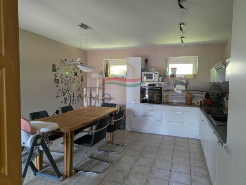 (BAA) Großzügiges Wohnhaus – bezugsfertig, komplett ausgestattet und ideal für Auswanderer (CM1239)