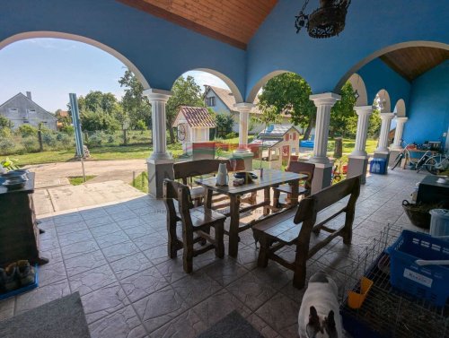 (BAA) Großzügiges Wohnhaus – bezugsfertig, komplett ausgestattet und ideal für Auswanderer (CM1239)