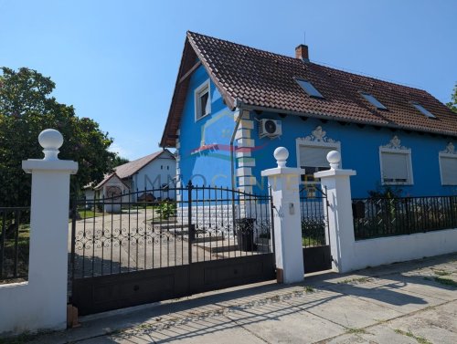 (BAA) Großzügiges Wohnhaus – bezugsfertig, komplett ausgestattet und ideal für Auswanderer (CM1239)