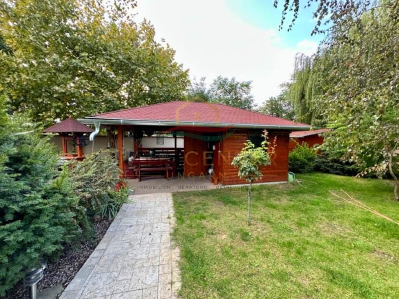(BAA) Selbstversorger-Luxus-Blockhaus  – Leben im Einklang mit der Natur! (Lux010)