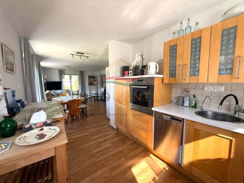 (BAA) Hochwertiges Famillienhaus mit vollwertigem, bewohnbarem Nebengebäude (HIL2023)