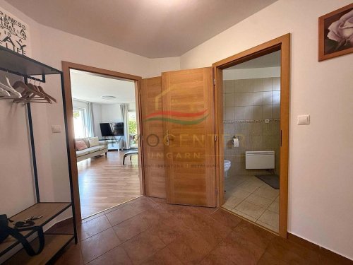 (BAA) Hochwertiges Famillienhaus mit vollwertigem, bewohnbarem Nebengebäude (HIL2023)