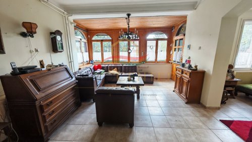 (BAA) Großzügiges Landhaus mit 4.044 m² Grundstück, Teich und zahlreichen Nebengebäuden (MW1028)