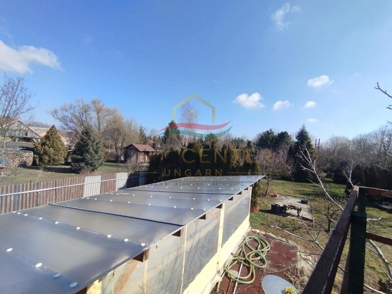(BBA) Einfamilienhaus mit eigenem Fischteich, Pool und Werkstatt