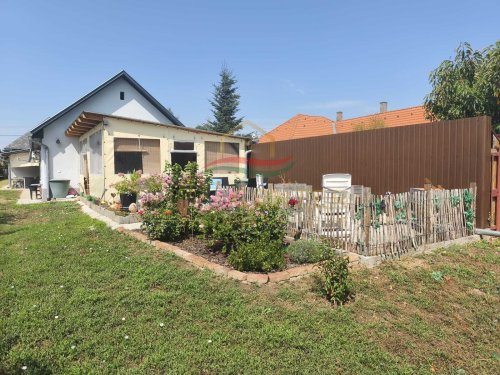Komplett renoviertes Landhaus bei Fonyód und Balaton auf über 6.000 m² Grund (KK0728)