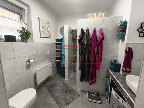 Komplett renoviertes Landhaus in ruhiger Lage (KK0727)