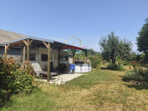 Komplett renoviertes Landhaus in ruhiger Lage (KK0727)