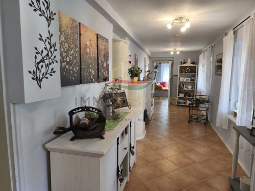 Komplett renoviertes Landhaus in ruhiger Lage (KK0727)